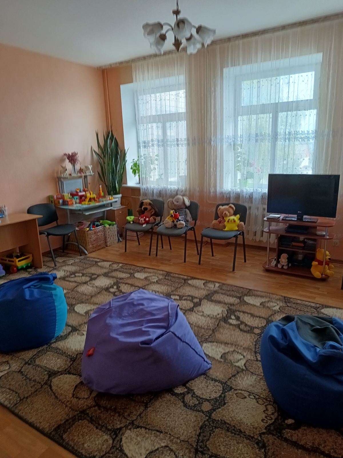 Фото: 🏫 ТРИПІЛЬСЬКИЙ НРЦ ГОТУЄТЬСЯ ДО НОВОГО НАВЧАЛЬНОГО РОКУ!